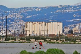 LEBANON-BEIRUT-SILOS-DEMOLITION DECISION