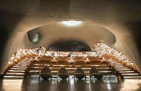 CHINA-HAINAN-HAIKOU-WORMHOLE LIBRARY (CN)