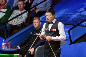 (SP)BRITAIN-SHEFFIELD-SNOOKER-WORLD CHAMPIONSHIP-ROUND 1