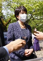 LDP policy chief Takaichi visits Yasukuni shrine