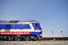 CHINA-GANSU-DUNHUANG-CHINA-LAOS RAILWAY-INT'L FREIGHT TRAIN-LAUNCH (CN)