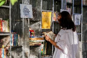 PHILIPPINES-MANILA-WORLD BOOK DAY-POP-UP LIBRARY