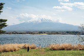 JAPAN-YAMANASHI-SCENERY
