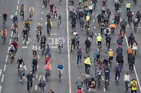 HUNGARY-BUDAPEST-BICYCLE