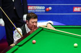 (SP)BRITAIN-SHEFFIELD-SNOOKER-WORLD CHAMPIONSHIP-ROUND 2