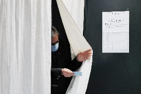 FRANCE-PRESIDENTIAL ELECTION-SECOND ROUND-VOTE