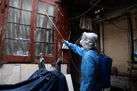 CHINA-SHANGHAI-COMMUNITIES-DISINFECTION (CN)