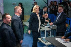 FRANCE-HENIN-BEAUMONT-PRESIDENTIAL ELECTION-SECOND ROUND-VOTE-LE PEN