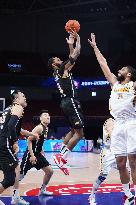 (SP)CHINA-NANCHANG-BASKETBALL-CBA LEAGUE-ZHEJIANG LIONS VS LIAONING FLYING LEOPARDS (CN)