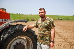 GREECE-THESSALONIKI-COTTON-SEEDING