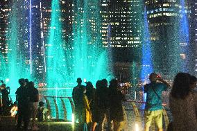 SINGAPORE-LIGHT AND WATER SHOW