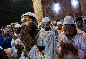INDIA-NEW DELHI-LAYLAT AL-QADR-NIGHT PRAYERS