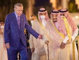 SAUDI ARABIA-JEDDAH-TURKISH PRESIDENT-KING-CROWN PRINCE-MEET
