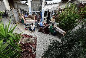 SYRIA-ALEPPO-CARPET REPAIR