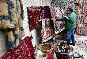 SYRIA-ALEPPO-CARPET REPAIR