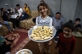 EGYPT-MONUFIA -EID AL-FITR-HOMEMADE CAKES