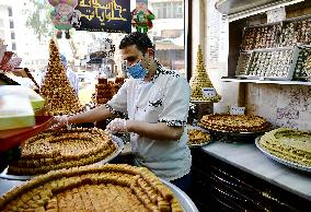 SYRIA-DAMASCUS-EID AL-FITR-SWEETS