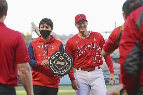 Baseball: Angels honor Ohtani's 2021 campaign