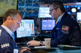 U.S.-NEW YORK-STOCK MARKET-FALL