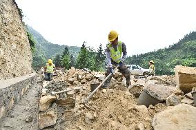 CHINA-GUANGXI-RONGSHUI-GANDONG-RURAL DEVELOPMENT-ROAD CONSTRUCTION (CN)