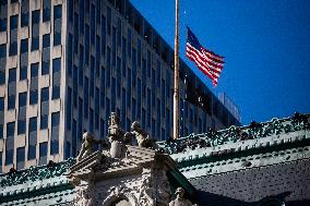 Xinhua Headlines: A manufactured tragedy -- U.S. COVID-19 deaths reach 1 mln