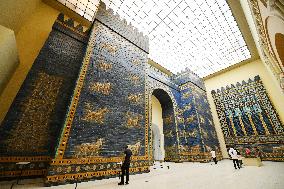 GERMANY-BERLIN-PERGAMON MUSEUM-ISHTAR GATE