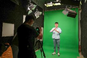 CHINA-NANJING-SIGN LANGUAGE-INTERPRETER (CN)