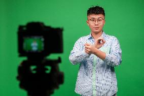 CHINA-NANJING-SIGN LANGUAGE-INTERPRETER (CN)