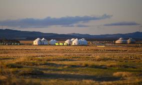 CHINA-INNER MONGOLIA-XILINGOL LEAGUE-PASTURE-SCENERY (CN)