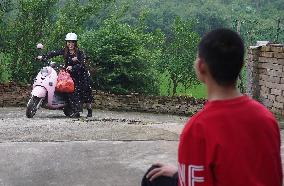 CHINA-JIANGXI-DISABLED STUDENTS-"HOME DELIVERY" TEACHING (CN)