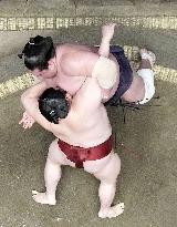 Summer Grand Sumo Tournament