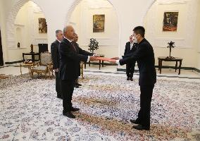 IRAQ-BAGHDAD-PRESIDENT-CHINESE AMBASSADOR-CREDENTIALS