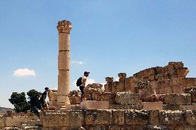 JORDAN-JERASH-ROMAN ARCHEOLOGICAL SITE-TOURISM