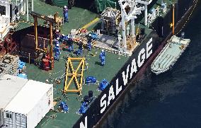 Salvage of sunken tour boat off Hokkaido