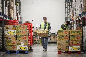 CANADA-BURNABY-FOOD BANK