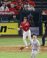 Baseball: Rangers vs. Angels