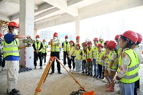 CHINA-SHAANXI-XI'AN-LITTLE ARCHITECTS-INT'L CHILDREN'S DAY (CN)