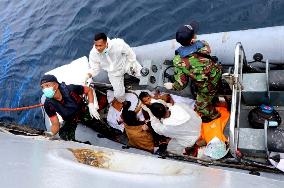 INDONESIA-SOUTH SULAWESI-CAPSIZED SHIP-RESCUE