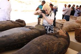 EGYPT-SAQQARA-ARCHAEOLOGY-MUMMY COFFINS-BRONZE STATUES