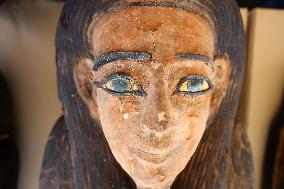 EGYPT-SAQQARA-ARCHAEOLOGY-MUMMY COFFINS-BRONZE STATUES