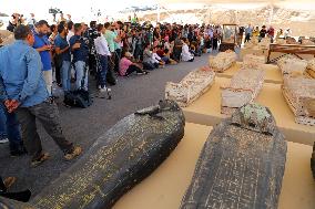 EGYPT-SAQQARA-ARCHAEOLOGY-MUMMY COFFINS-BRONZE STATUES