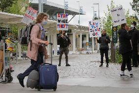 CANADA-RICHMOND-VANCOUVER INTERNATIONAL AIRPORT-SECURITY SCREENING OFFICERS-RALLY