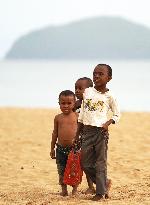 COMOROS-MOHELI-CHILDREN