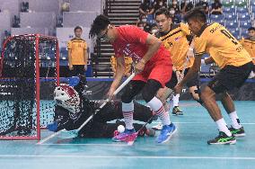 (SP)SINGAPORE-FLOORBALL-WORLD CHAMPIONSHIP QUALIFIERS-SGP VS MAS