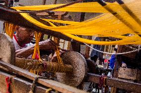 INDONESIA-YOGYAKARTA-LURIK-TRADITIONAL WEAVING FABRIC