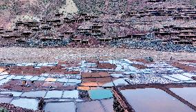 CHINA-TIBET-QAMDO-MANGKAM-SALT PAN (CN)