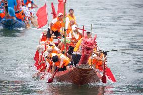 CHINA-DRAGON BOAT FESTIVAL-FOLK CUSTOM(CN)