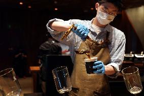 CHINA-SHANGHAI-STARBUCKS RESERVE ROASTERY-REOPEN (CN)