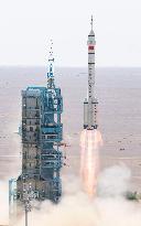 (EyesonSci) CHINA-SHENZHOU-14-LAUNCH (CN)