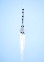 (EyesonSci) CHINA-SHENZHOU-14-LAUNCH (CN)